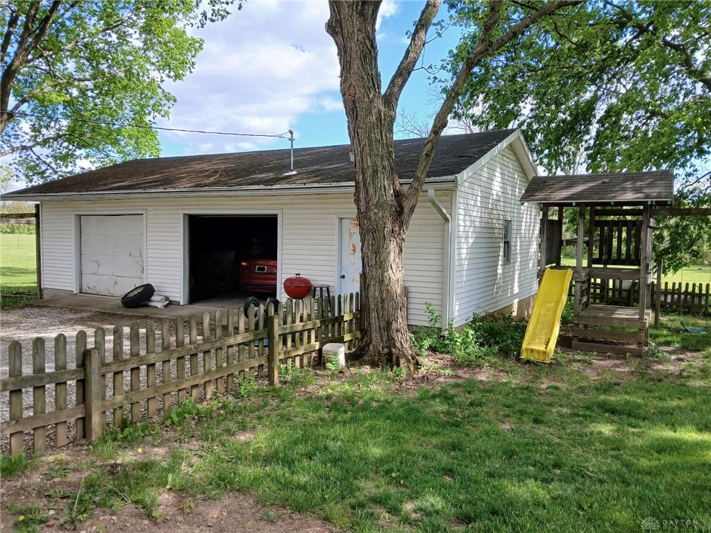 2120 E State Route 55 Property Photo 5