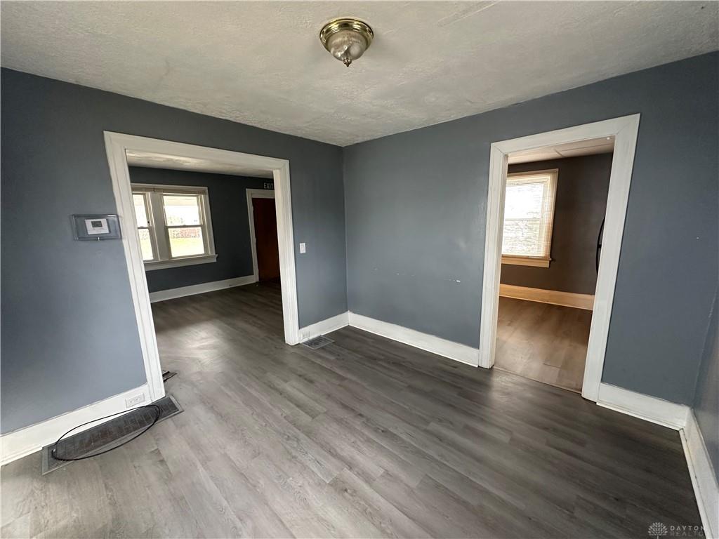 510 W Fairview Property Photo 5
