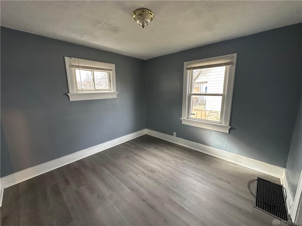510 W Fairview Property Photo 14