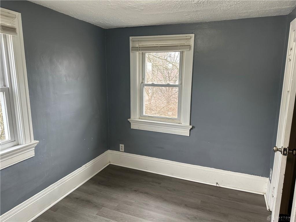 510 W Fairview Property Photo 18