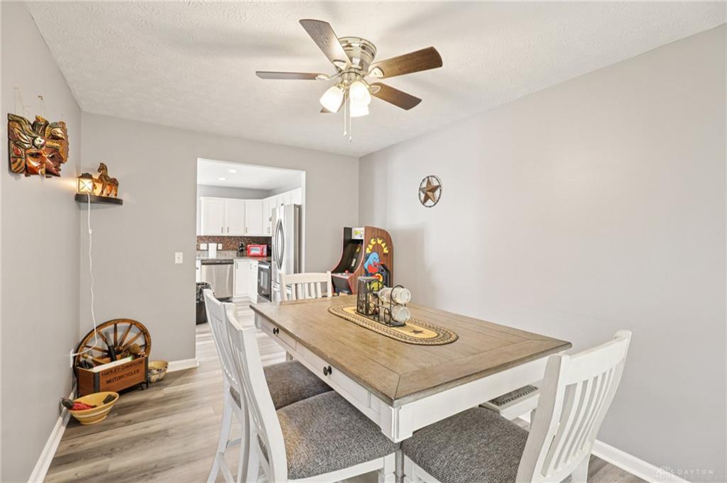 4012 Atha Property Photo 8