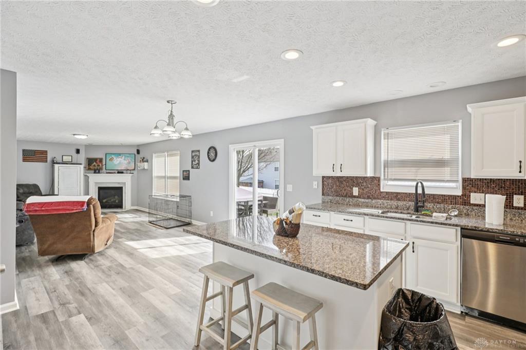 4012 Atha Property Photo 12