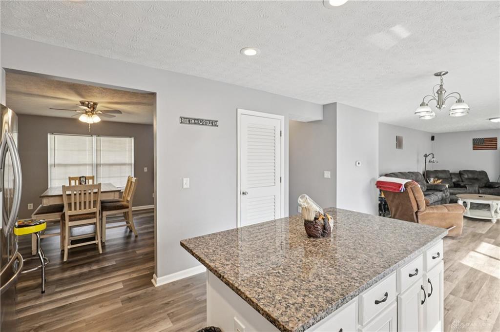 4012 Atha Property Photo 13
