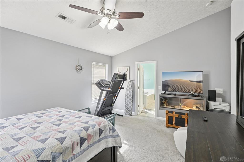 4012 Atha Property Photo 26