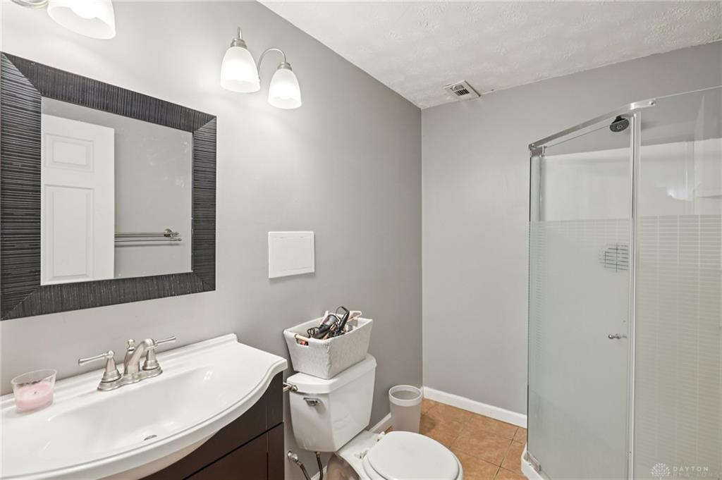 4012 Atha Property Photo 37