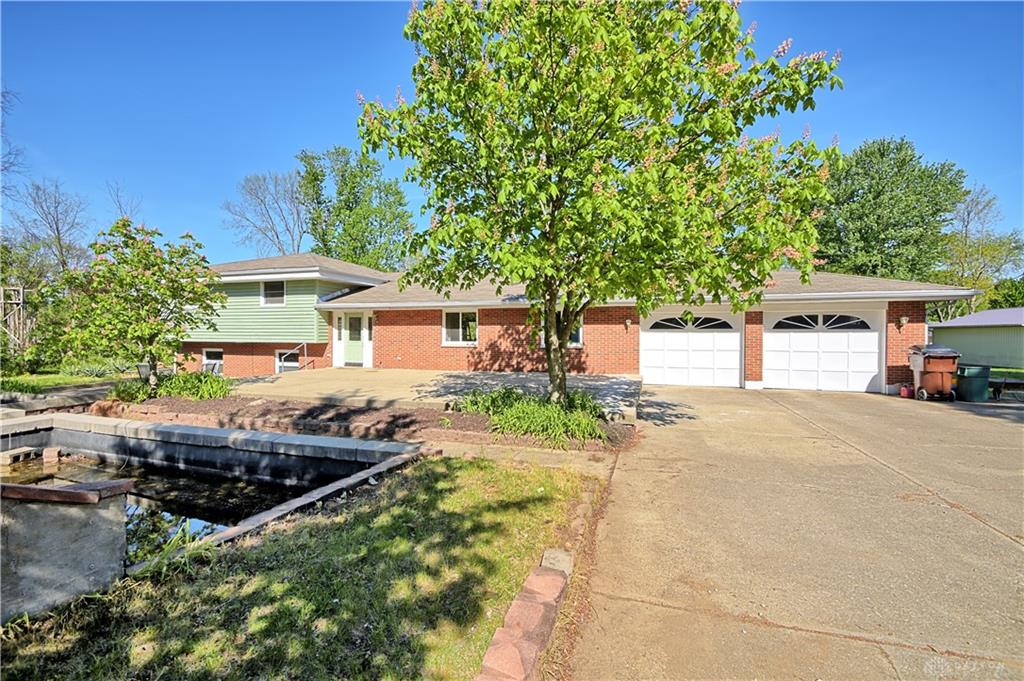 122 Cherry Hill Property Photo