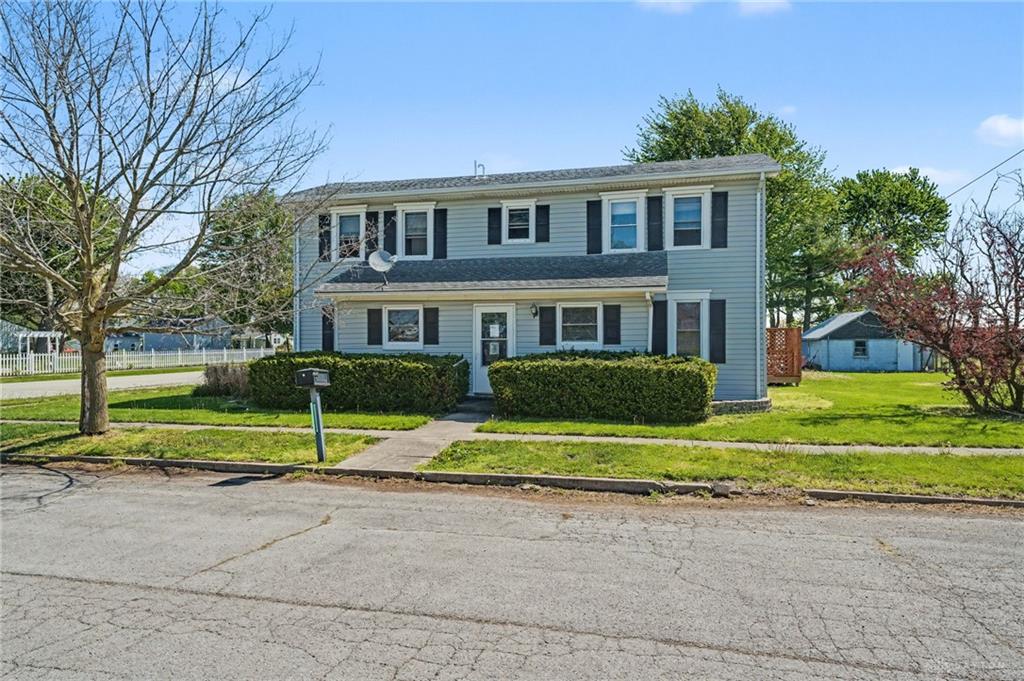 401 Main Property Photo 3