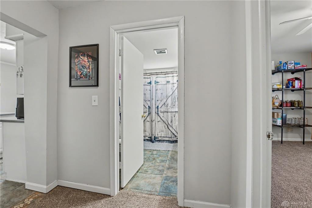 401 Main Property Photo 17