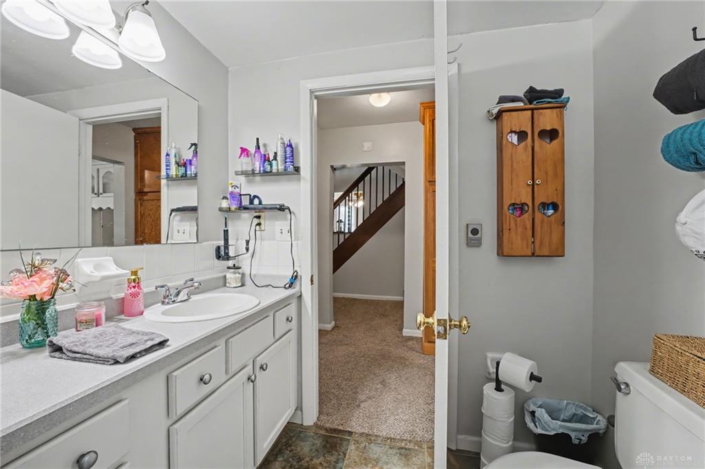 401 Main Property Photo 21
