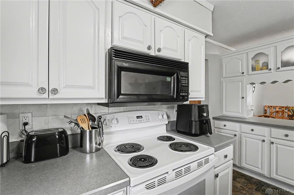 401 Main Property Photo 29
