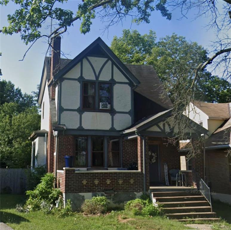 5015 Casa Loma