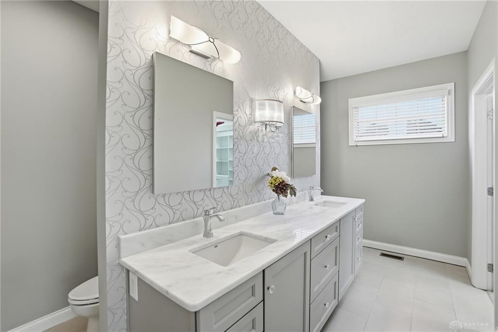 2370 Spring Rose Property Photo 29