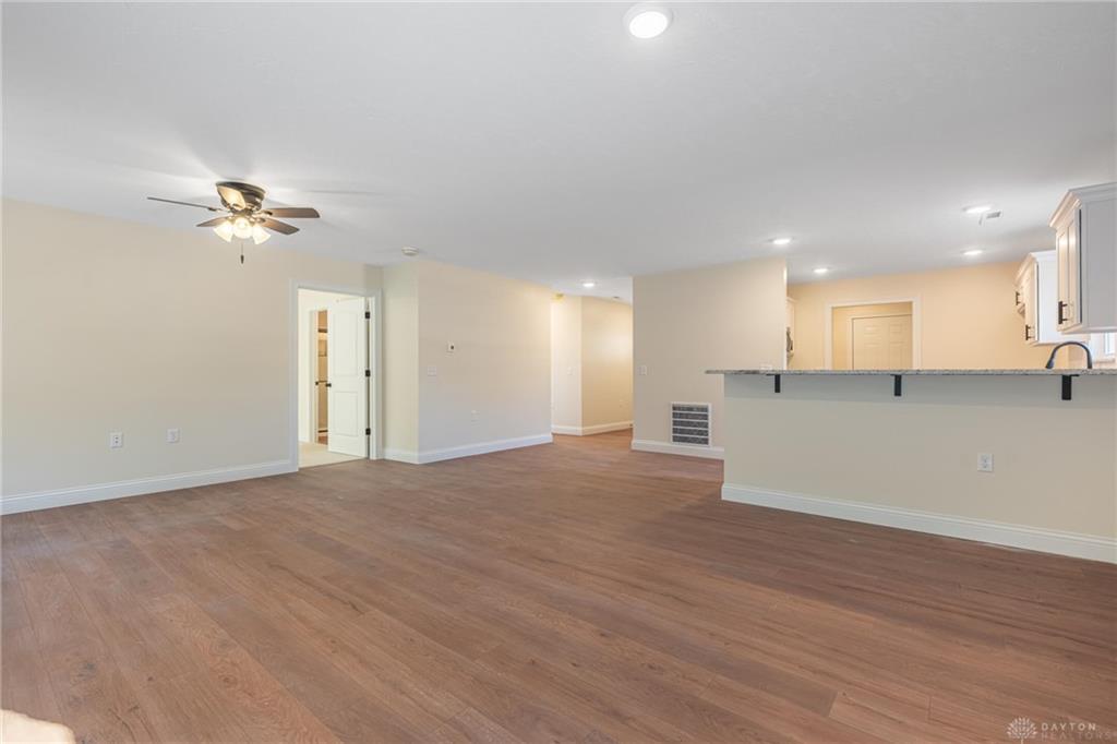 137 Pebble Creek Property Photo 4