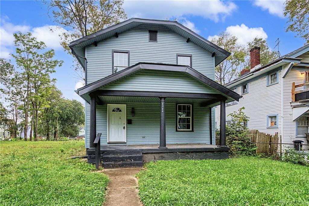 2022 W Grand Property Photo 1