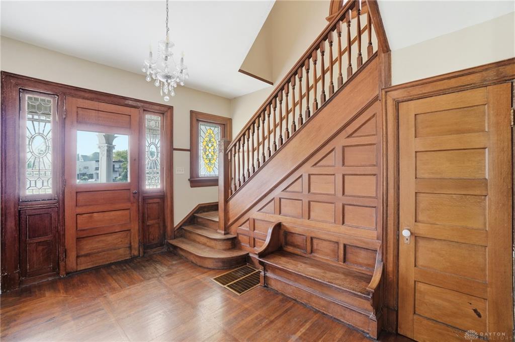 3 E Xenia Property Photo 6