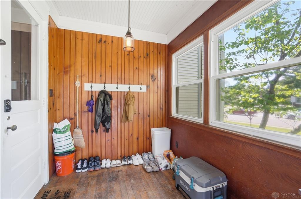3 E Xenia Property Photo 35