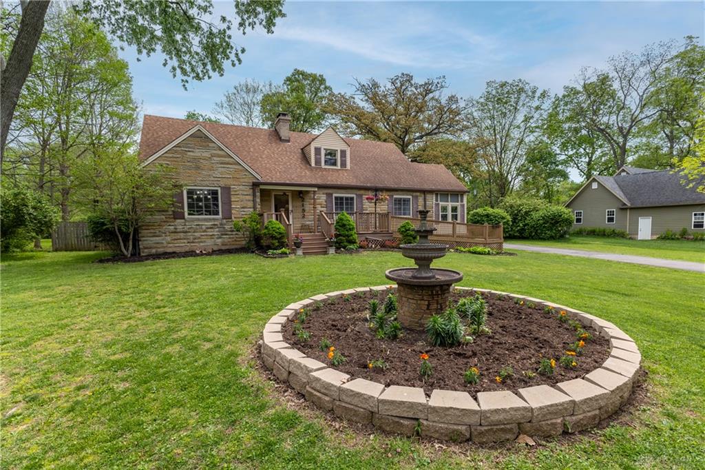 2152 La Grange