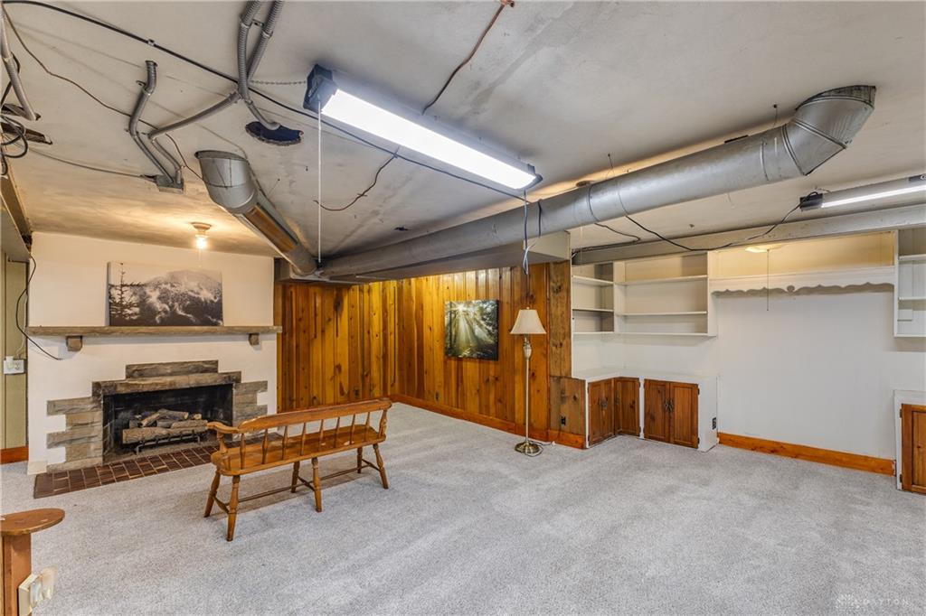 2152 La Grange Property Photo 43