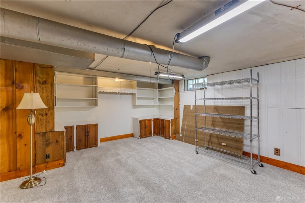 2152 La Grange Property Photo 44