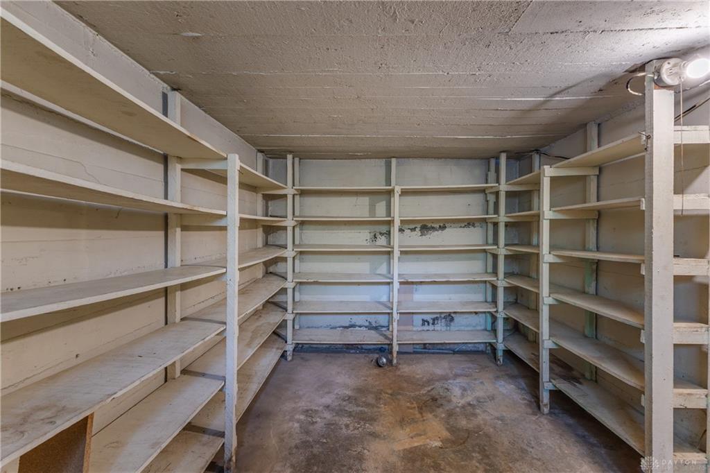 2152 La Grange Property Photo 51