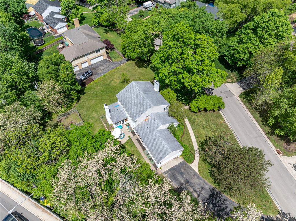 84 Thruston Property Photo 53