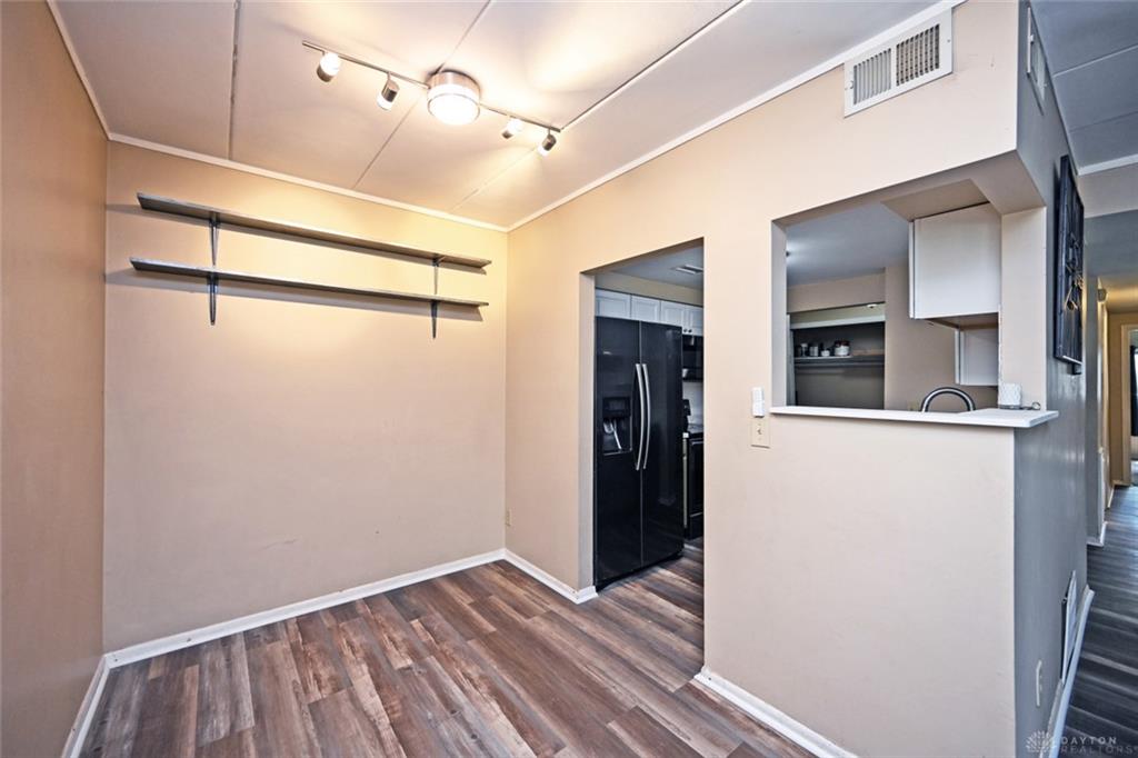 1787 Cherokee B Property Photo 13