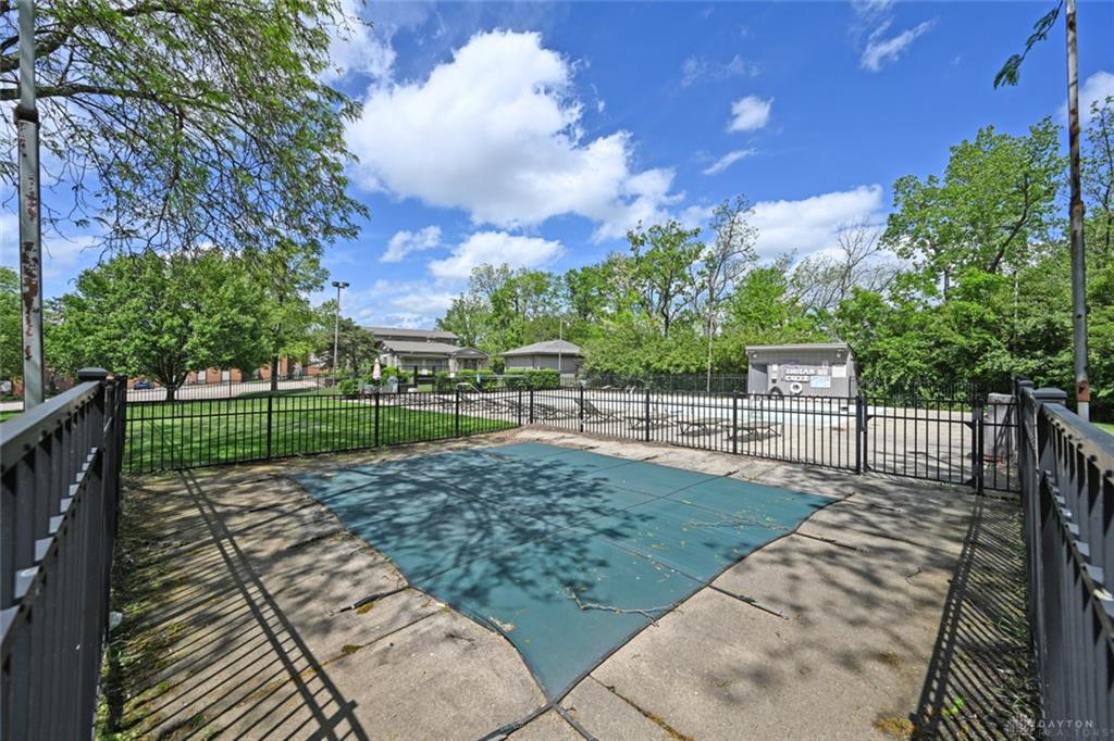 1787 Cherokee B Property Photo 35