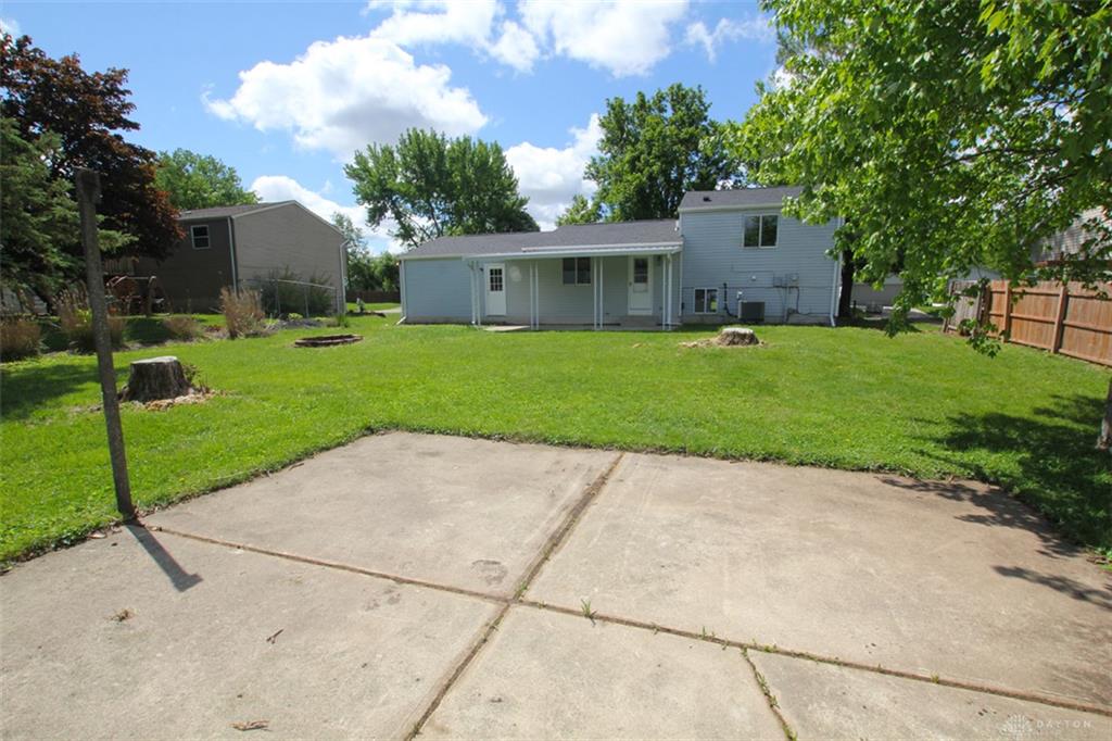 5917 Summersweet Property Photo 4