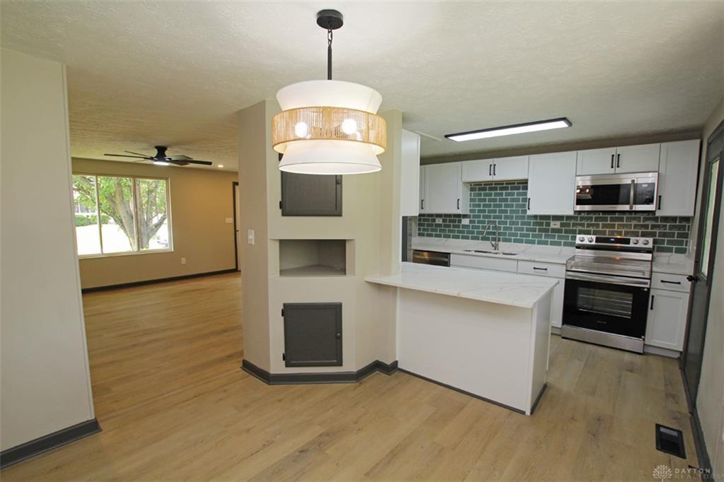 5917 Summersweet Property Photo 9