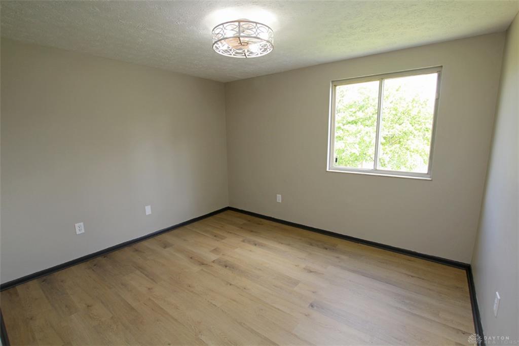 5917 Summersweet Property Photo 18