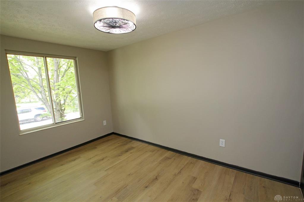 5917 Summersweet Property Photo 21