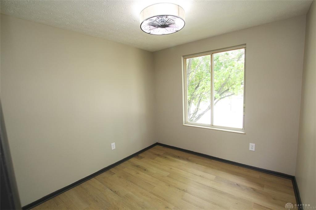 5917 Summersweet Property Photo 23