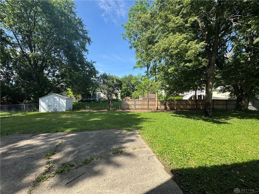 4273 Honeybrook Property Photo 3
