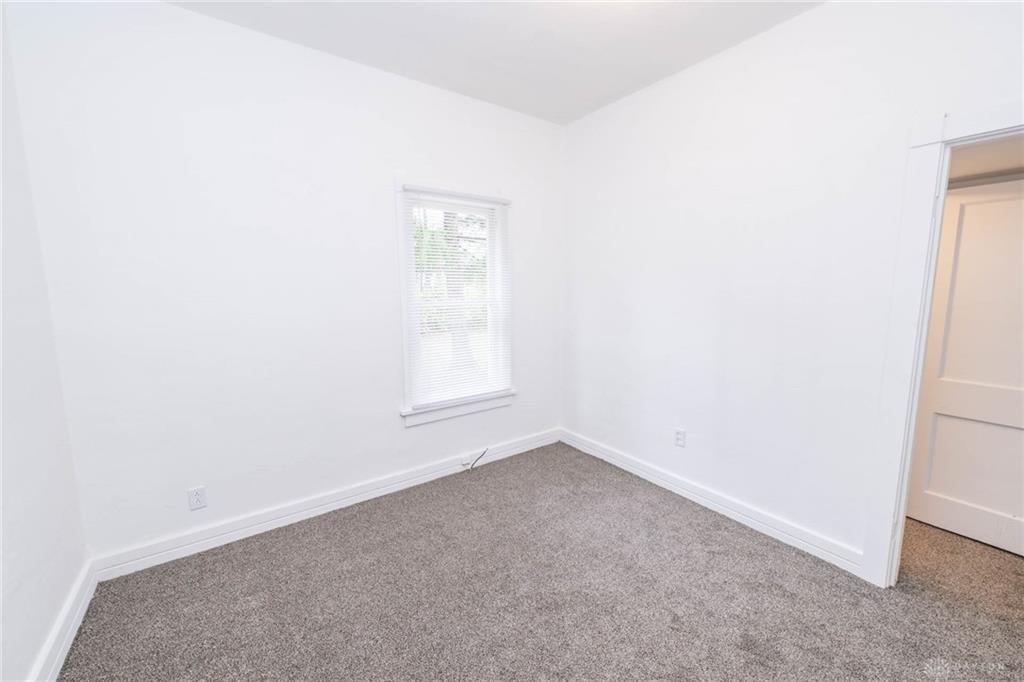 2294 E 40 Us Property Photo 20