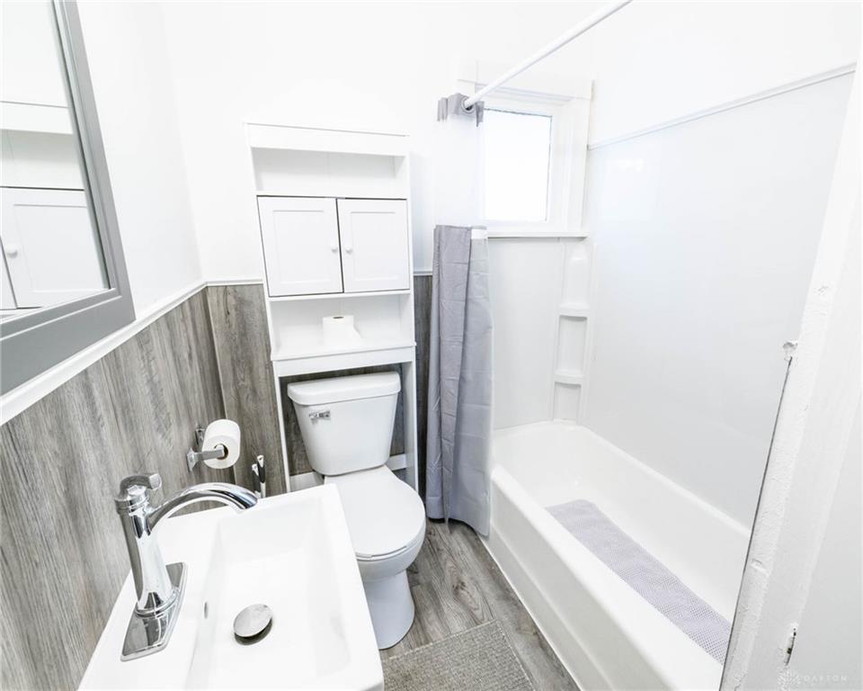 2294 E 40 Us Property Photo 21