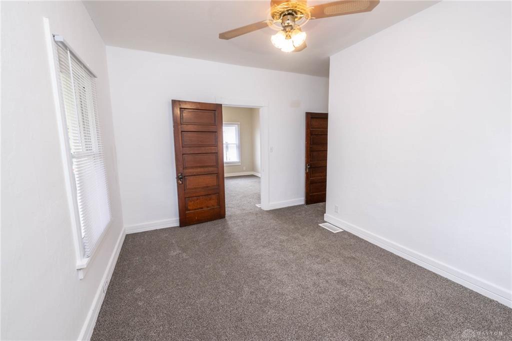 2294 E 40 Us Property Photo 23