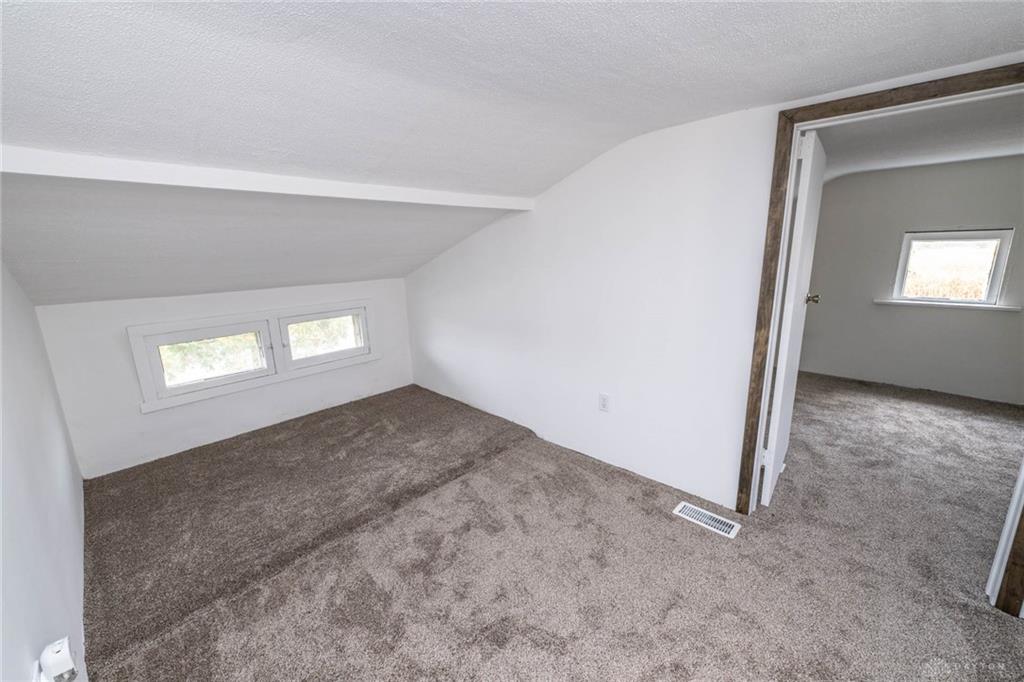 2294 E 40 Us Property Photo 25