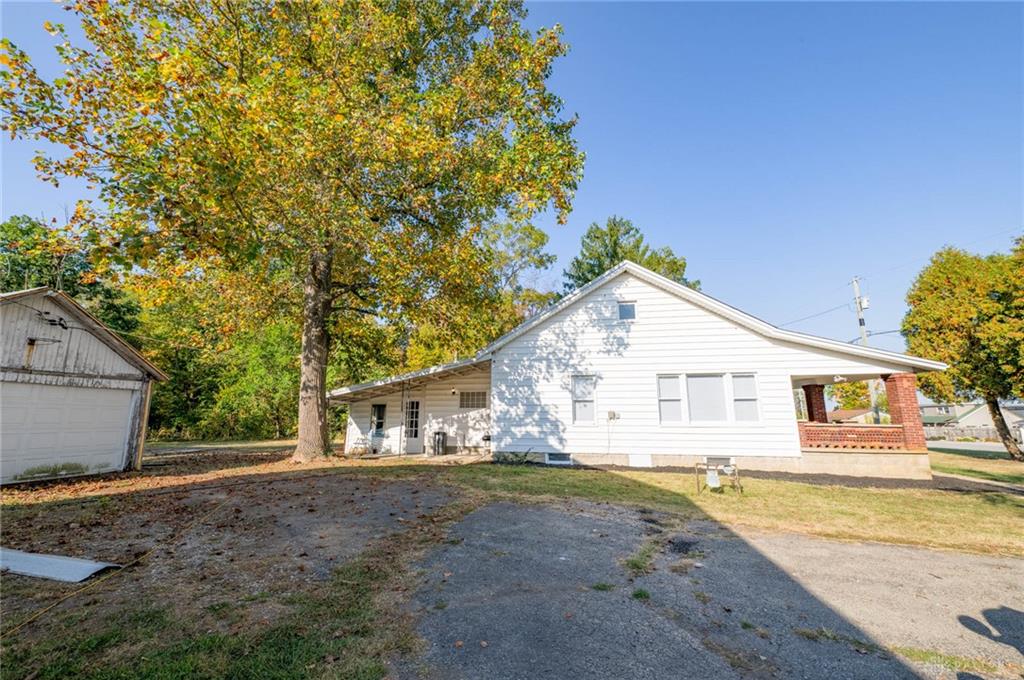 2294 E 40 Us Property Photo 42