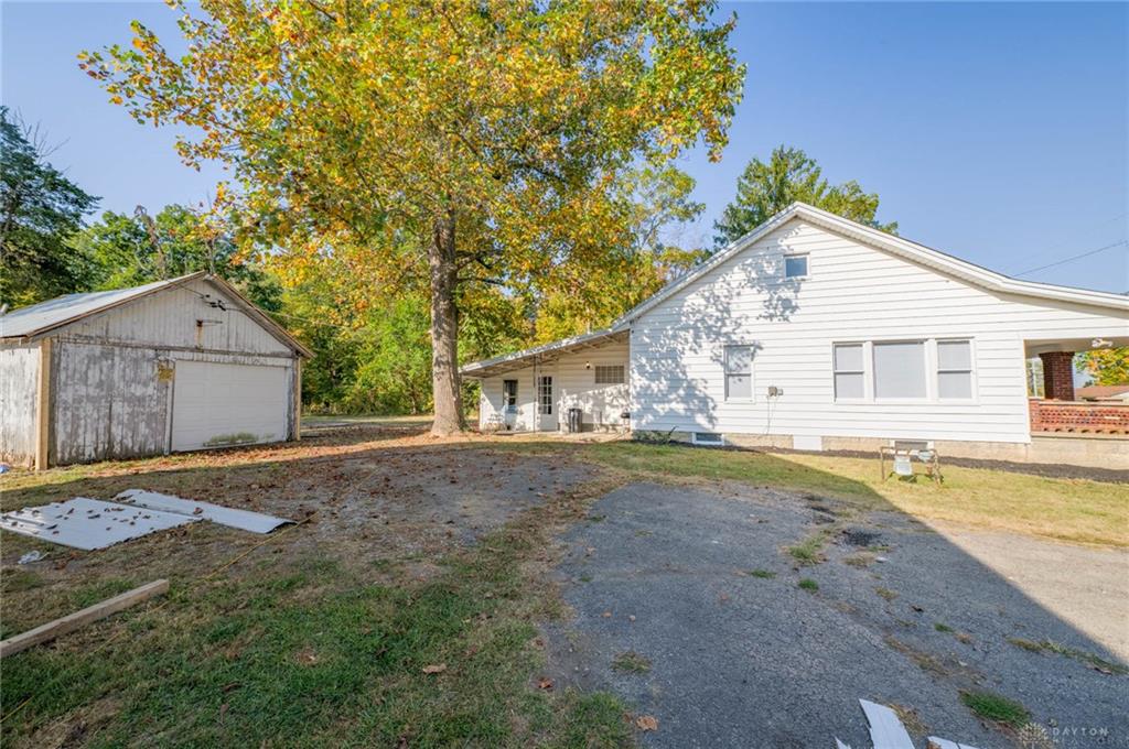 2294 E 40 Us Property Photo 43