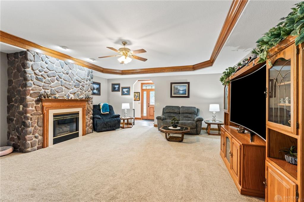 1537 Meadowlands Property Photo 9