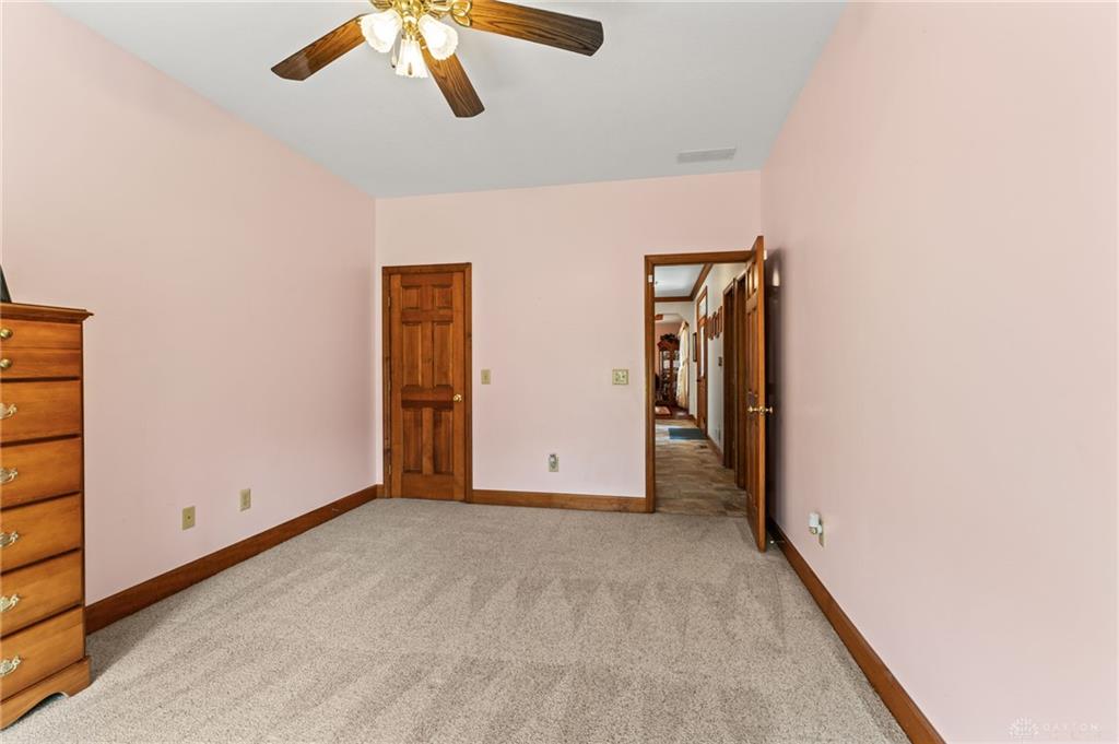 1537 Meadowlands Property Photo 45