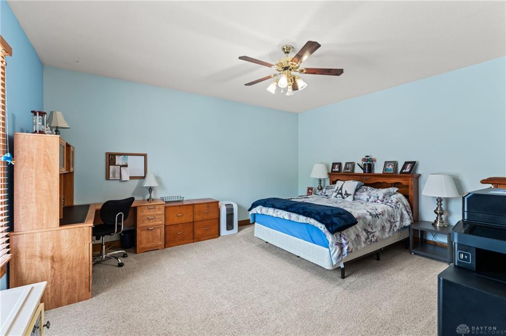 1537 Meadowlands Property Photo 48