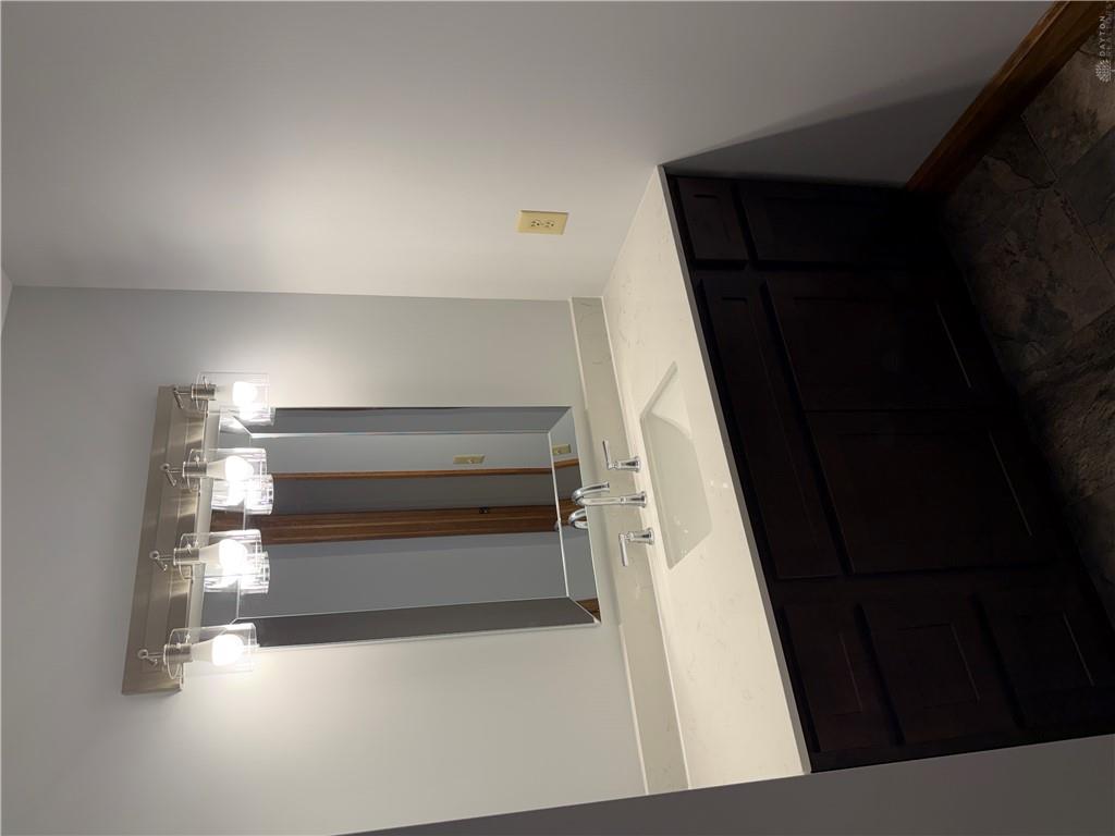 1537 Meadowlands Property Photo 97