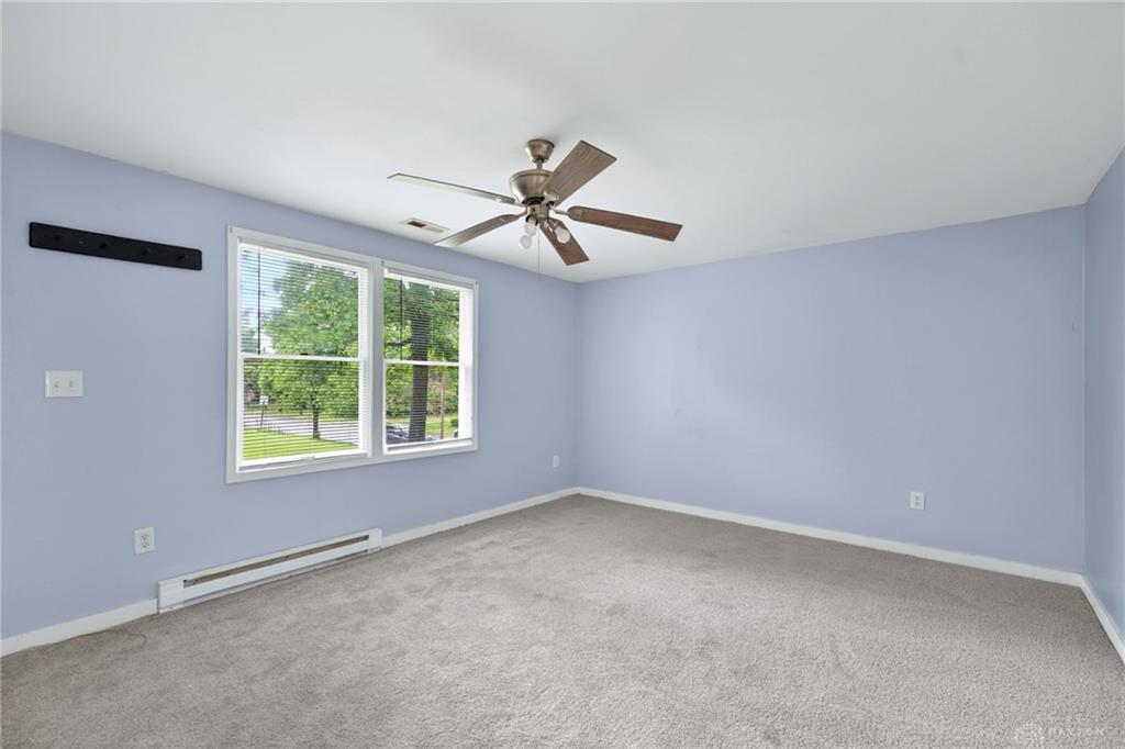 1321 Amherst Property Photo 8