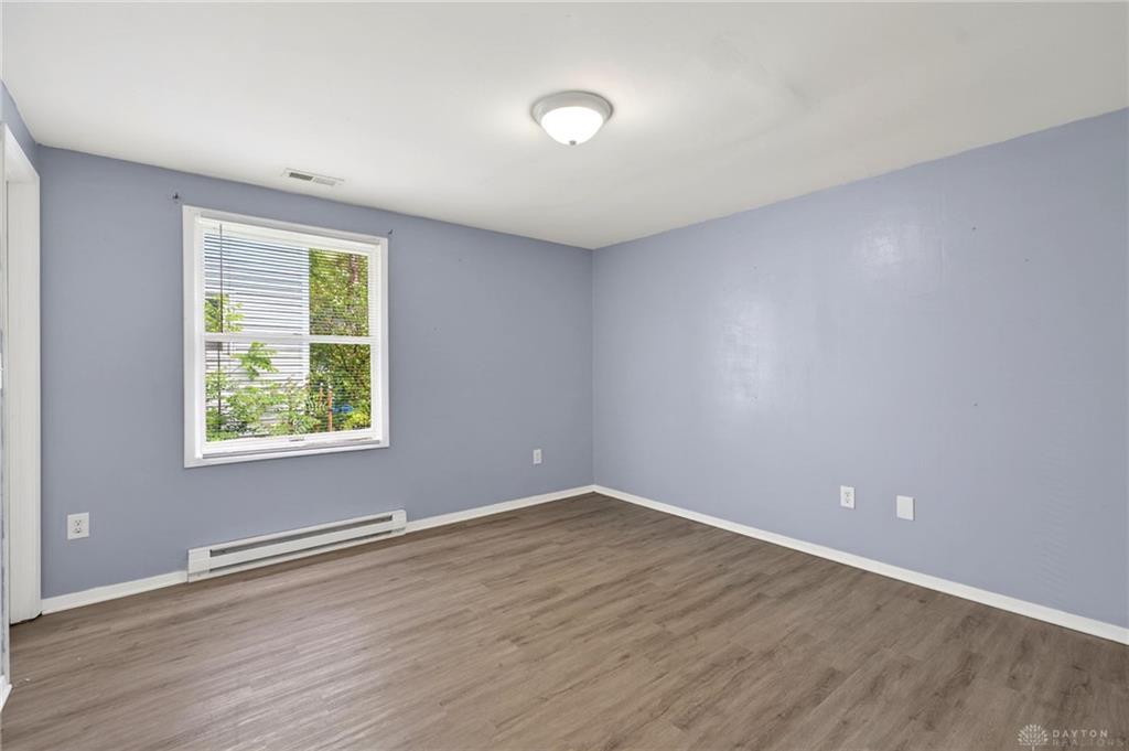 1321 Amherst Property Photo 21