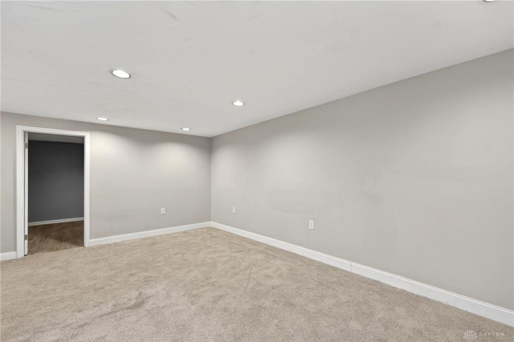 1321 Amherst Property Photo 28