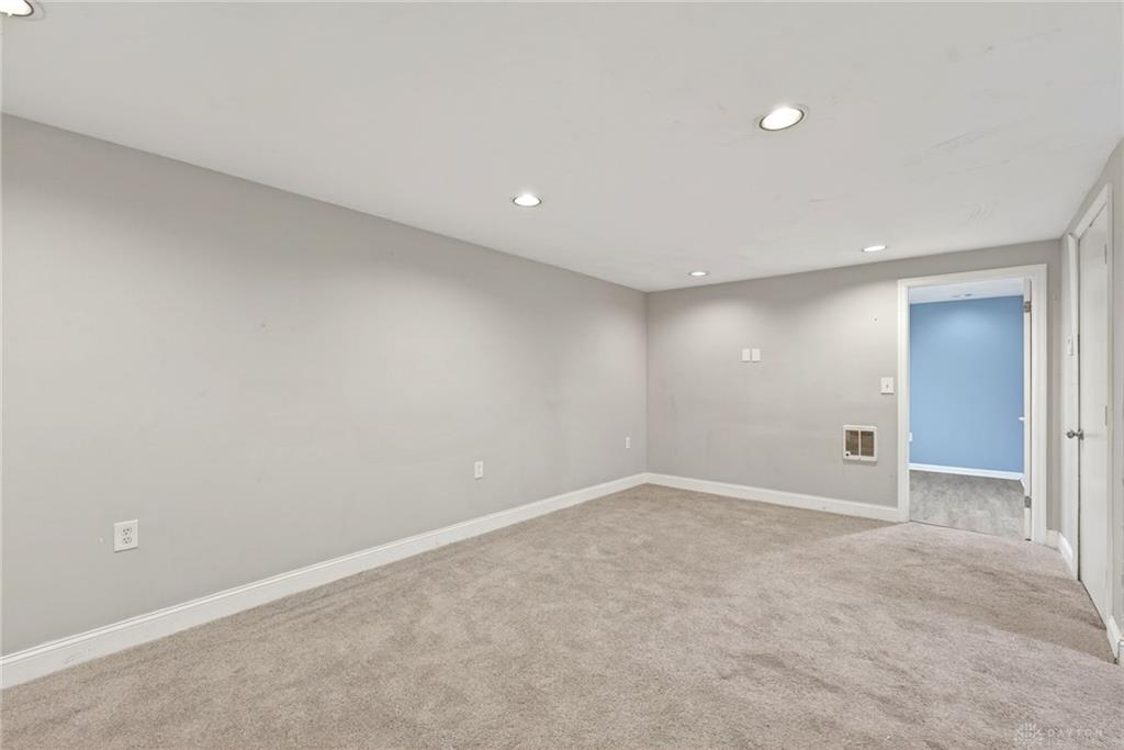 1321 Amherst Property Photo 29