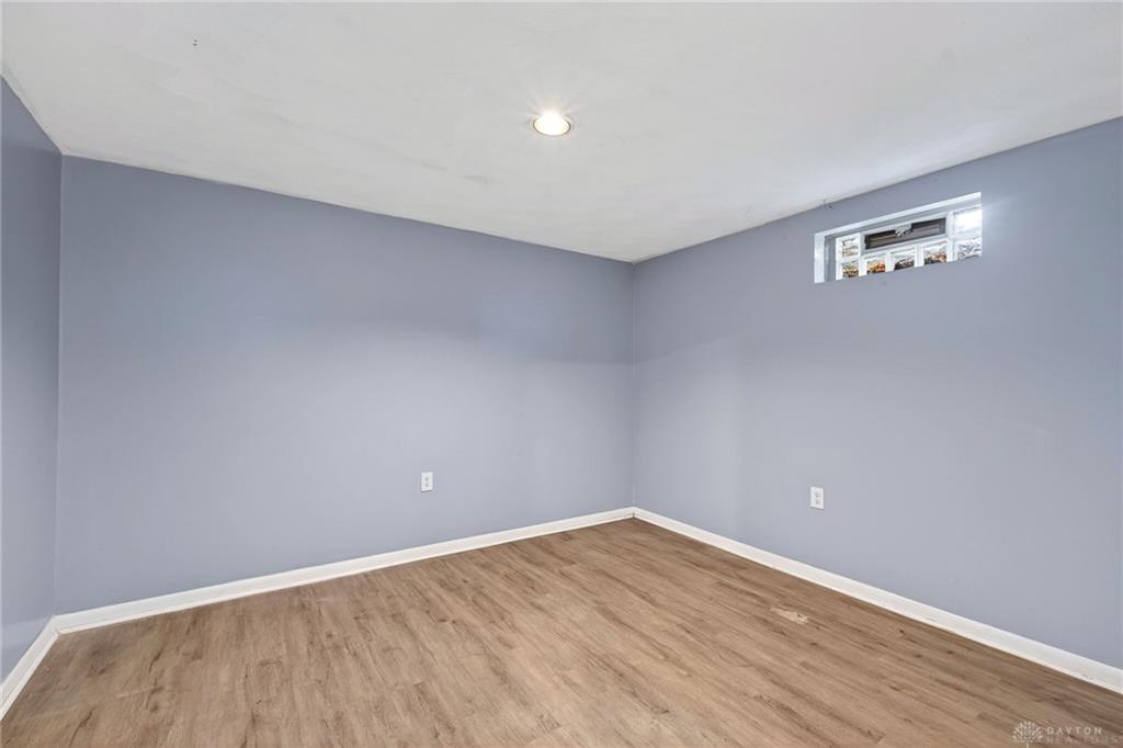 1321 Amherst Property Photo 32
