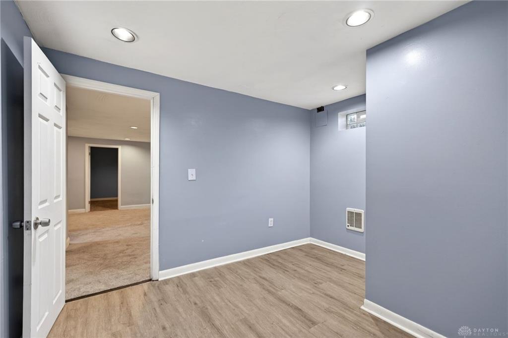 1321 Amherst Property Photo 35