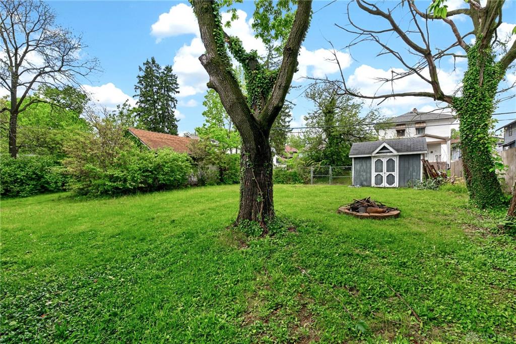 1321 Amherst Property Photo 39